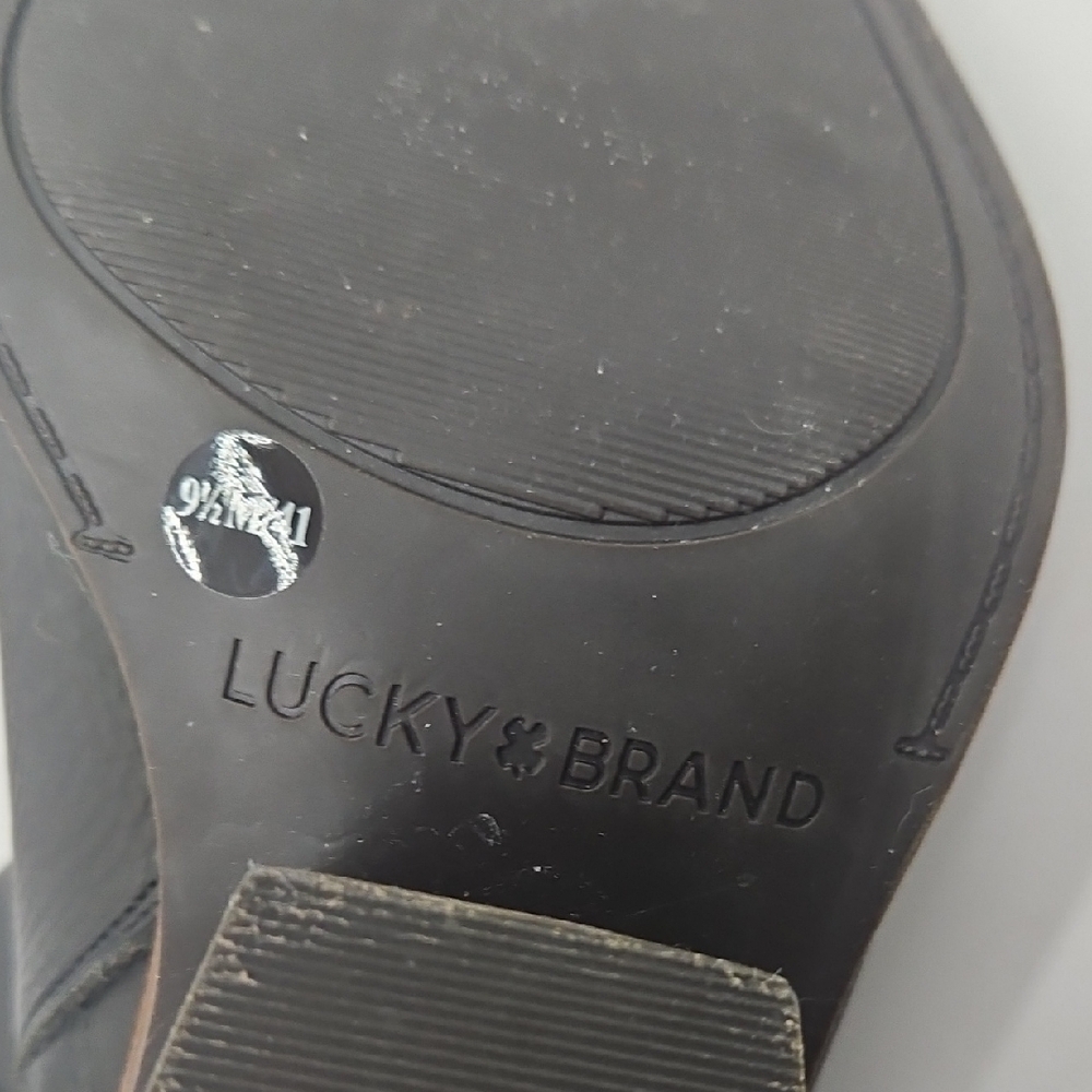 Lucky Brand Black Leather Pointed Ankle Zipper Booties - Picture 10 of 14